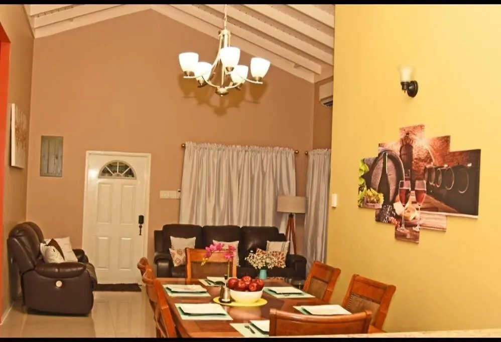 Holiday home Irie Smart Villa 2 Falmouth